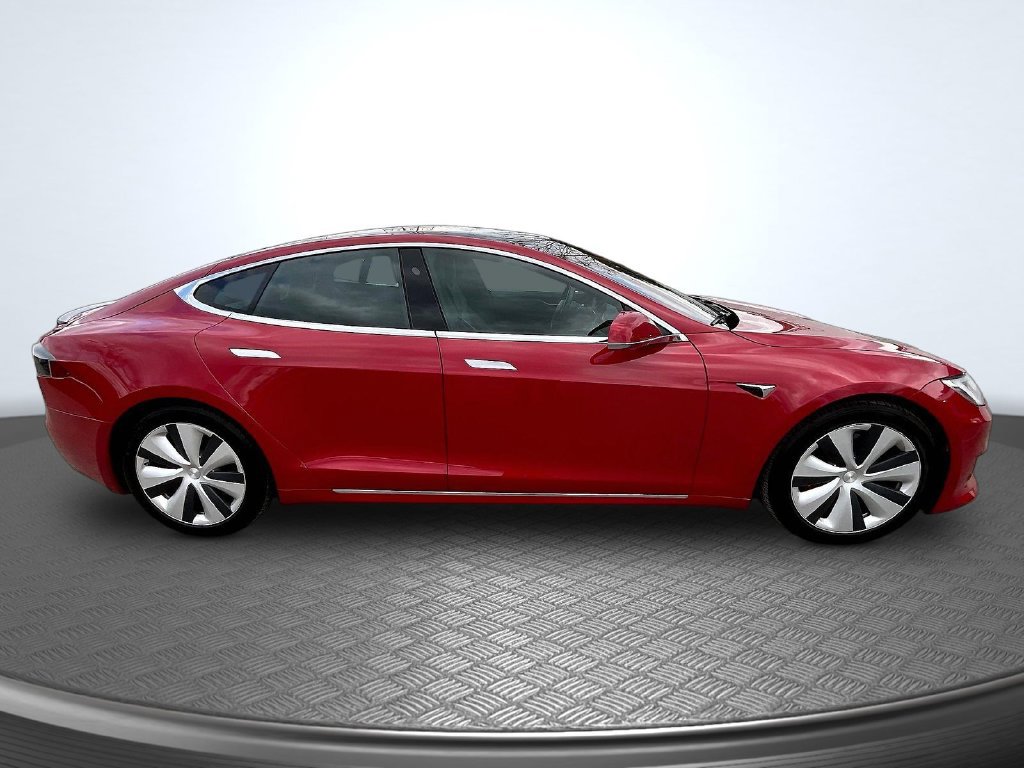 Used 2021 Tesla Model S Performance AWD/4WD image 4