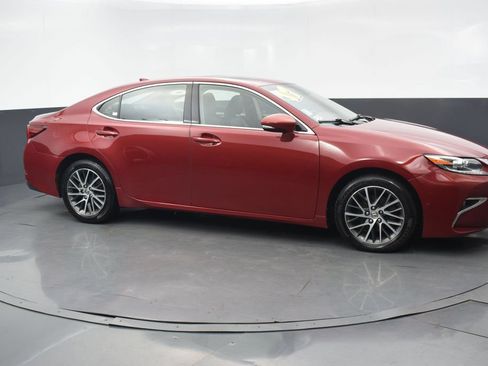 Used 2017 Lexus ES 350 FWD image 7