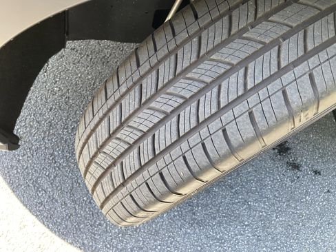 Used 2026 Honda HR-V LX image 12