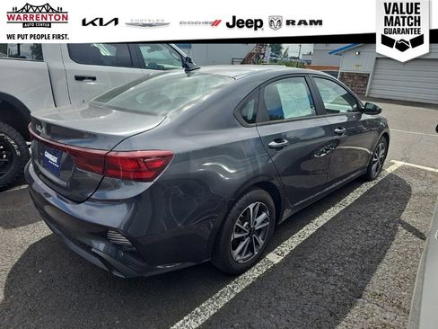 Used 2023 Kia Forte LXS FWD image 13