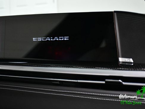 Used 2026 Cadillac Escalade V w/ LPO, ONYX Package image 57