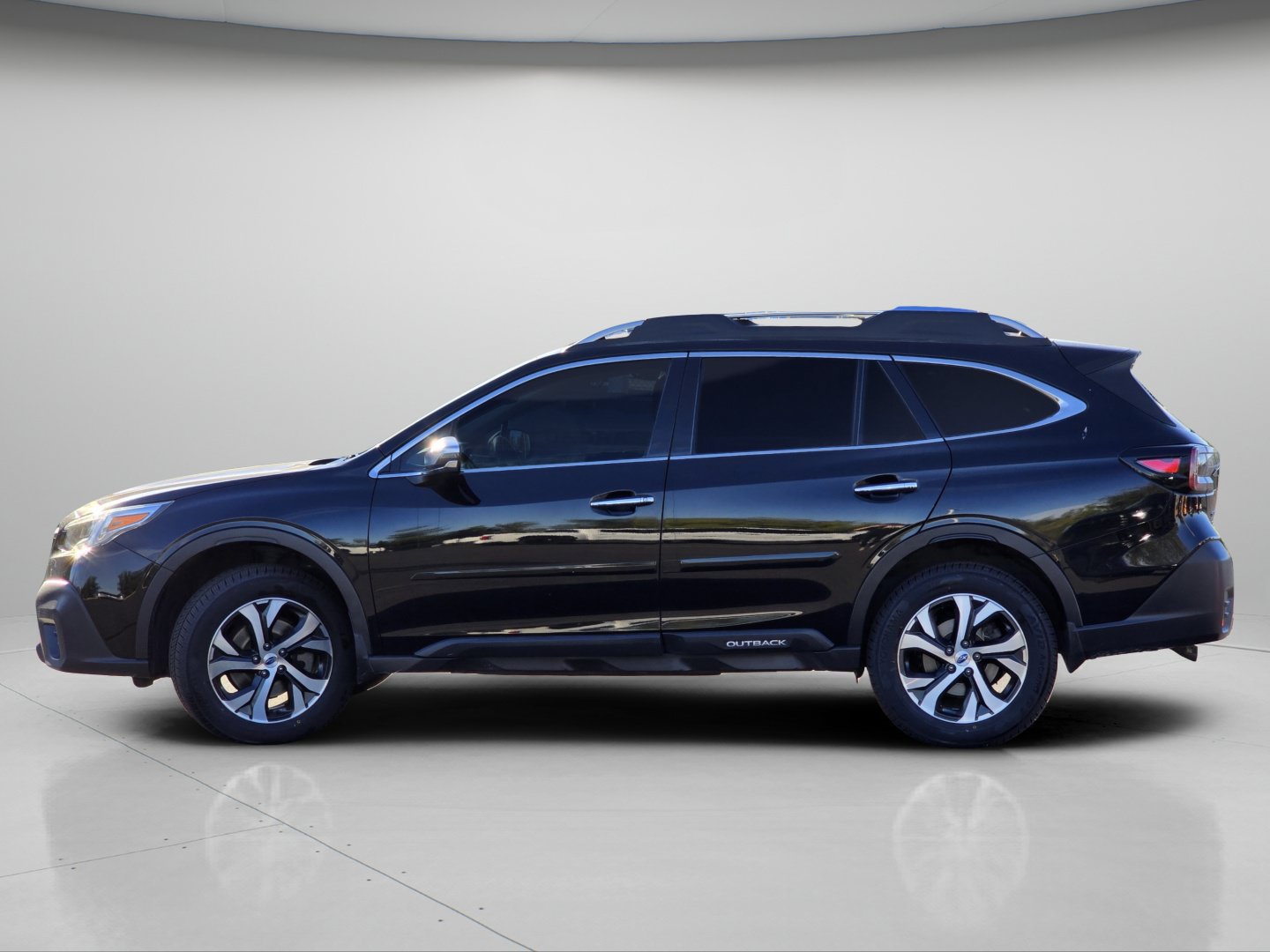 Used 2020 Subaru Outback Touring XT AWD/4WD image 24