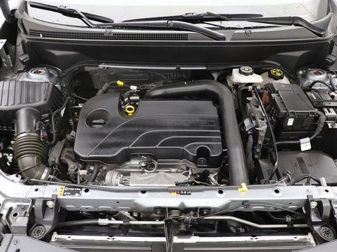 Used 2024 Chevrolet Equinox LS image 25