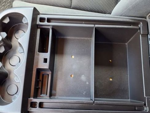 Used 2009 Chevrolet Tahoe LS RWD image 32
