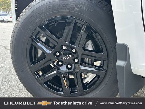 New 2026 Chevrolet Silverado 1500 Custom w/ LPO, Dark Essentials Package image 10