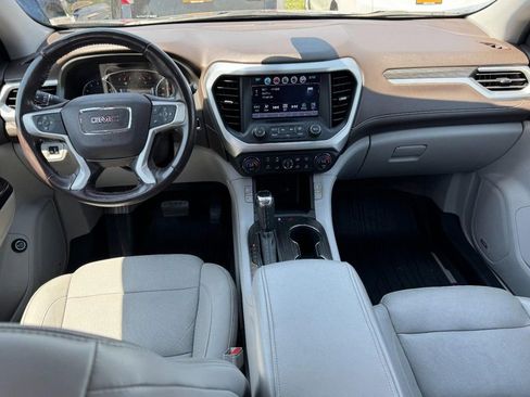 Used 2019 GMC Acadia SLT w/ LPO, Floor Liner Package FWD image 12