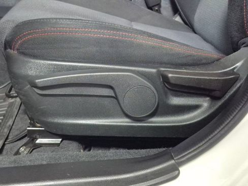 Used 2018 Subaru WRX AWD/4WD image 17