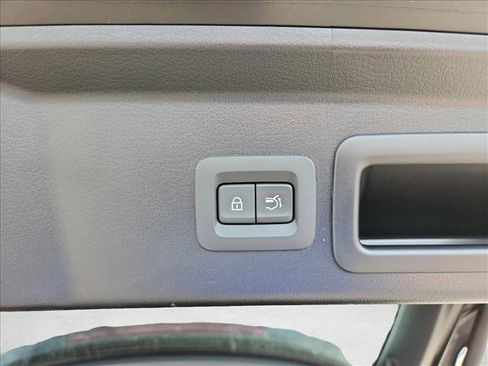 Used 2025 MAZDA CX-30 AWD 2.5 S w/ Premium Package image 24