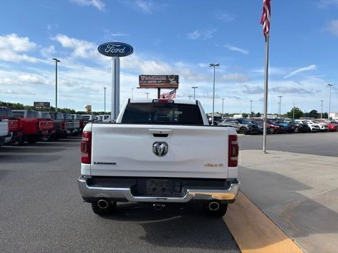 Used 2023 RAM 1500 Laramie AWD/4WD image 4