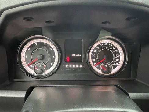 Used 2019 RAM 1500 Express image 20