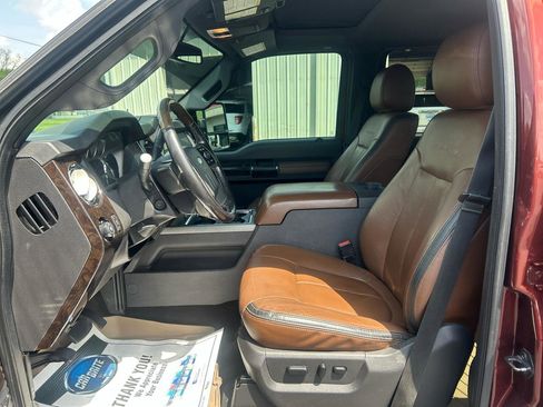 Used 2015 Ford F250 Platinum w/ FX4 Off-Road Package image 11