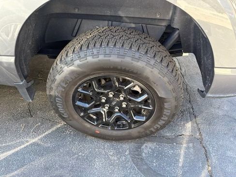Used 2021 Ford F150 Lariat AWD/4WD image 13