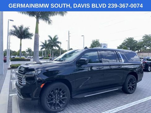 Used 2023 Chevrolet Suburban High Country AWD/4WD image 5