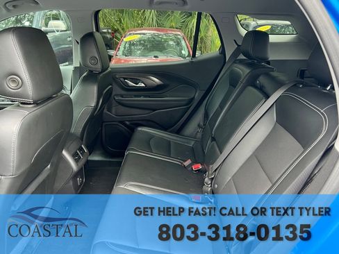 Used 2024 GMC Terrain SLT FWD image 11