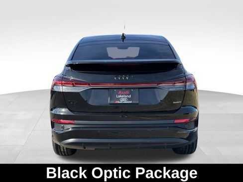 Used 2023 Audi Q4 e-tron Premium Plus w/ Premium Plus image 4