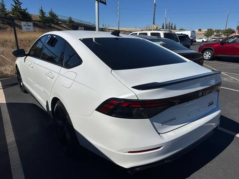 Used 2024 Honda Accord Sport image 5