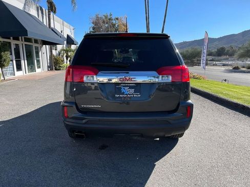 Used 2017 GMC Terrain SLE image 6