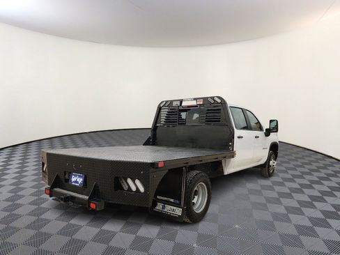 Used 2023 Chevrolet Silverado 3500 W/T w/ WT Fleet Convenience Package image 4