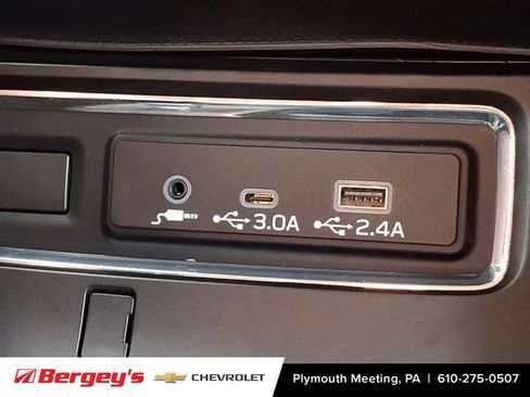 Used 2023 Subaru Ascent Premium AWD/4WD image 27