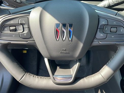 New 2025 Buick Envista Sport Touring w/ Convenience I Package image 21