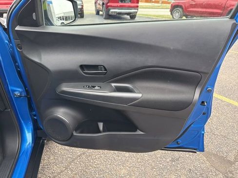 Used 2021 Nissan Kicks S image 16