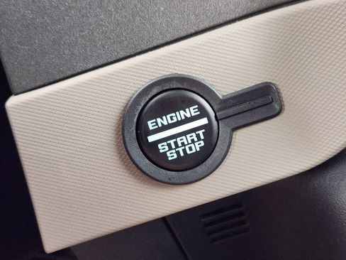 Used 2024 Ford Bronco Wildtrak AWD/4WD image 23