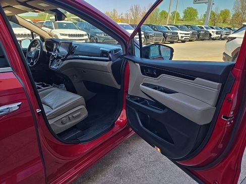Used 2024 Honda Odyssey Elite image 79