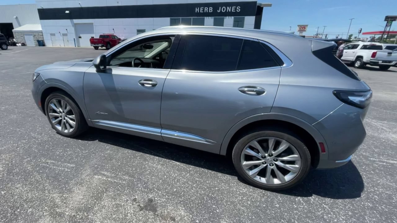 Used 2023 Buick Envision Avenir AWD/4WD image 7