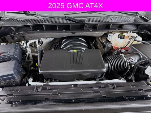 Used 2025 GMC Sierra 1500 AT4X image 31