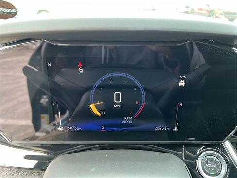 Certified 2024 Chevrolet Trax RS w/ Driver Confidence Package image 10