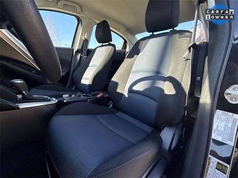 Used 2018 Toyota Yaris iA image 11