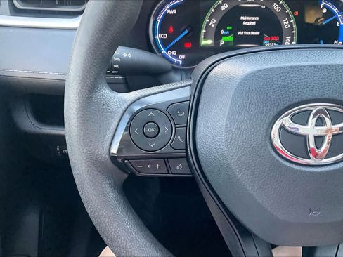 Used 2025 Toyota RAV4 LE AWD/4WD image 22