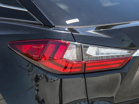 Used 2019 Lexus RX 350 FWD w/ Navigation Package image 9