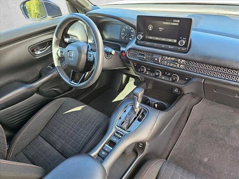 Used 2025 Honda HR-V Sport image 11