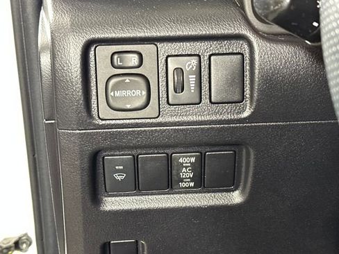 Used 2019 Toyota 4Runner TRD Off-Road Premium image 19