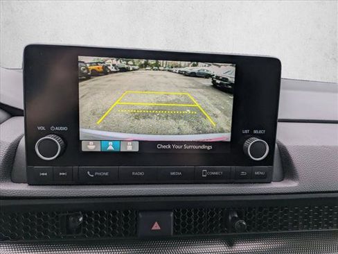 Used 2025 Honda CR-V LX image 19