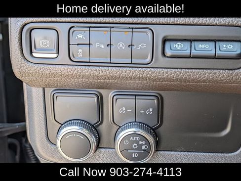 Used 2021 GMC Yukon Denali w/ Denali Premium Package RWD image 28