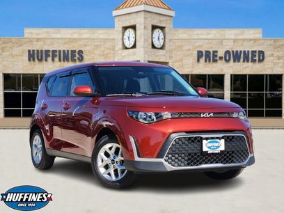Certified 2025 Kia Soul LX w/ LX Technology Package
