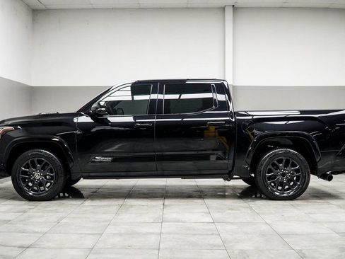Used 2023 Toyota Tundra Platinum image 9