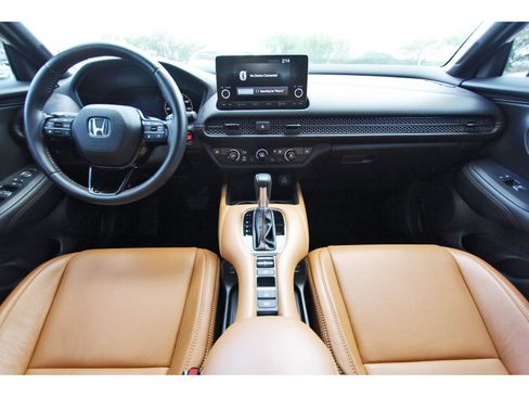 Used 2024 Honda HR-V Sport image 10