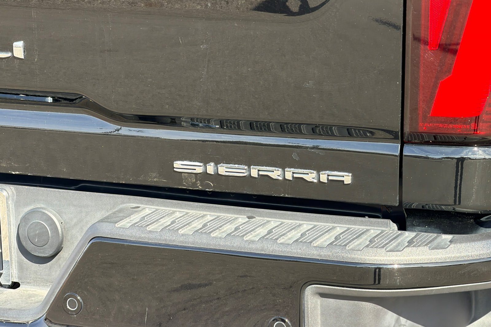 Used 2025 GMC Sierra 3500 Denali w/ Denali Reserve Package AWD/4WD image 48