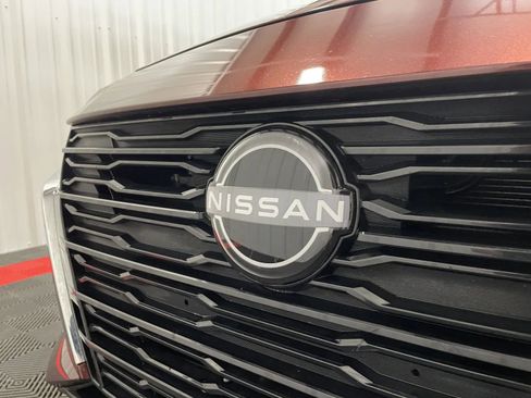 Used 2025 Nissan Altima 2.5 SV FWD image 7