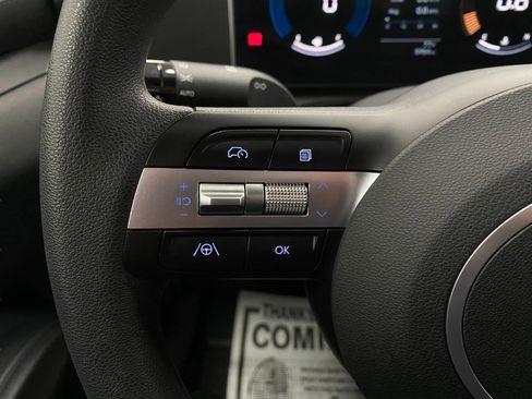Certified 2025 Hyundai Santa Cruz SE AWD/4WD image 16