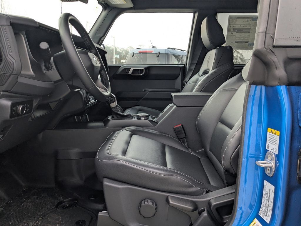 New 2025 Ford Bronco Badlands AWD/4WD image 13