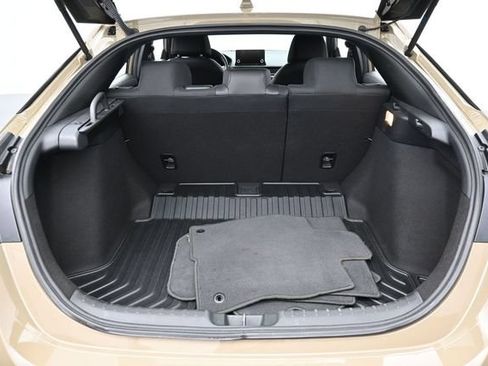 Used 2025 Honda Civic Sport image 31