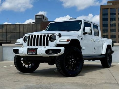 Used 2021 Jeep Gladiator Overland AWD/4WD image 1