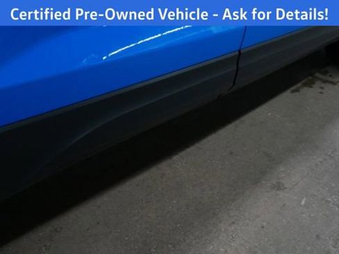 Certified 2025 Volkswagen Taos SE image 88