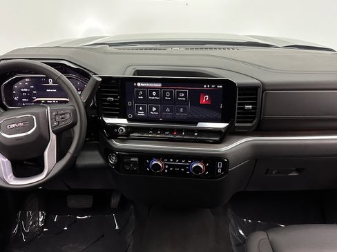Used 2026 GMC Sierra 1500 SLT RWD image 27