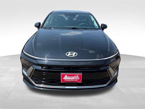 Used 2024 Hyundai Sonata SEL FWD image 9