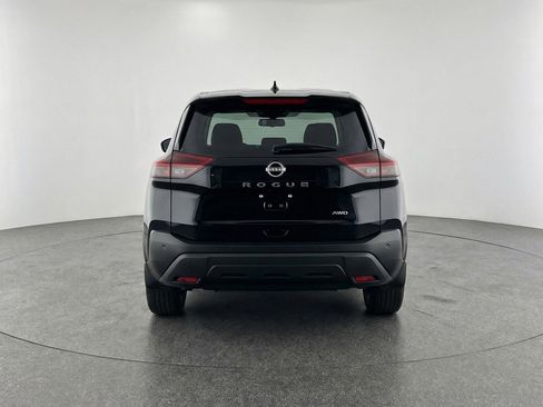 Used 2025 Nissan Rogue SV image 7